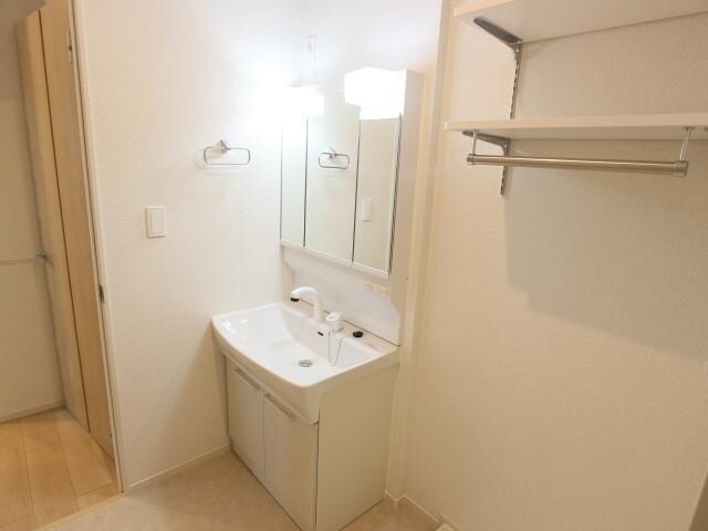 大和小泉駅 徒歩29分 2階の洗面・脱衣所