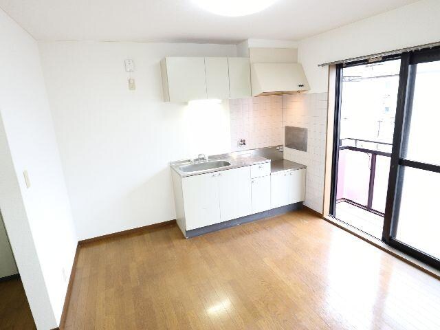 尼ケ辻駅 徒歩12分 1階のキッチン