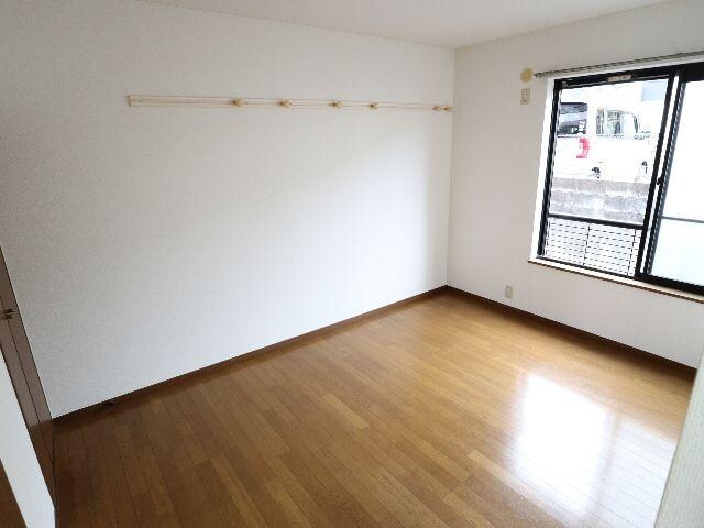 尼ケ辻駅 徒歩12分 1階の居室