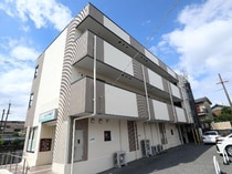 近鉄橿原線 尼ケ辻駅 3階建 築18年の外観写真