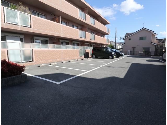 大和西大寺駅 徒歩8分 3階の駐車場