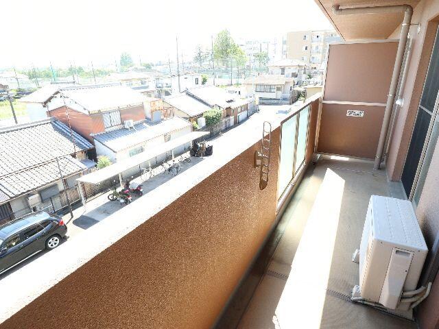 大和西大寺駅 徒歩8分 3階のベランダ・バルコニー・庭