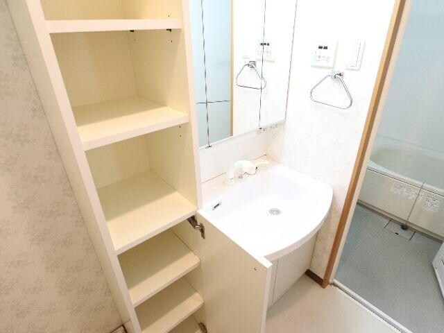 大和西大寺駅 徒歩8分 3階の収納