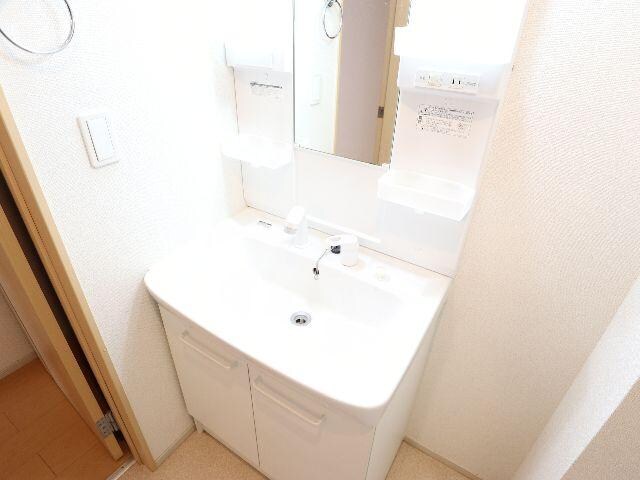 山田川駅 徒歩12分 1階の洗面・脱衣所