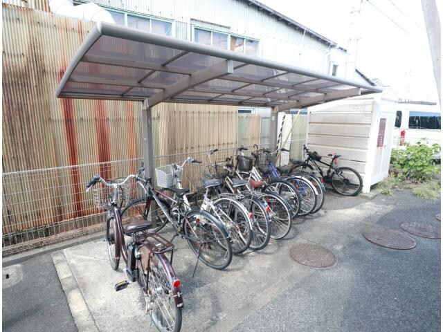 大和西大寺駅 徒歩7分 2階の駐輪場