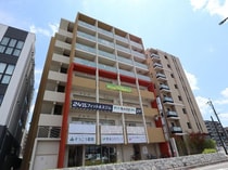 近鉄京都線 大和西大寺駅 8階建 築6年の外観写真