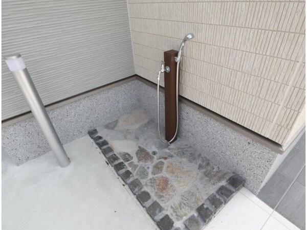 建物設備(ペット足洗い場)
