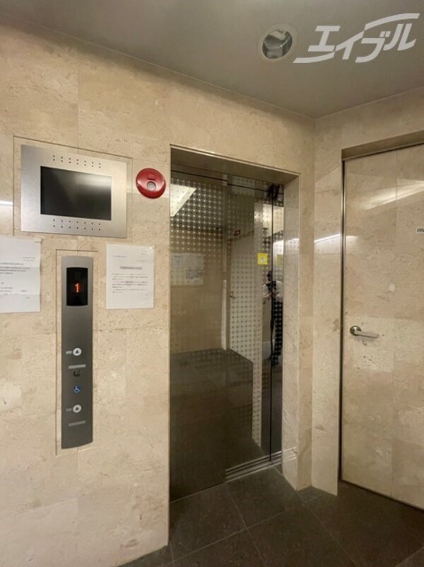 敷地内/建物