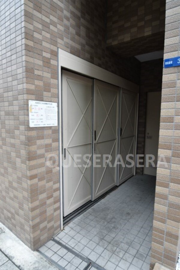 敷地内/建物