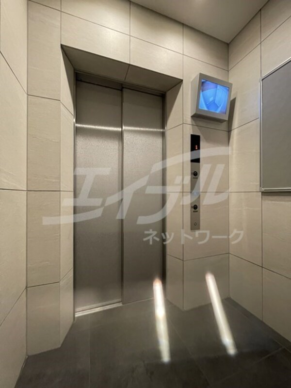 敷地内/建物