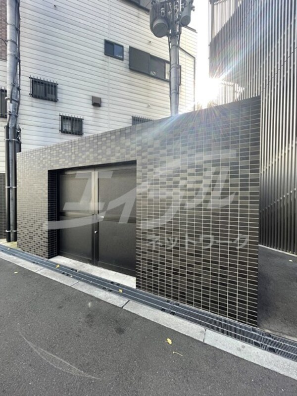 敷地内/建物