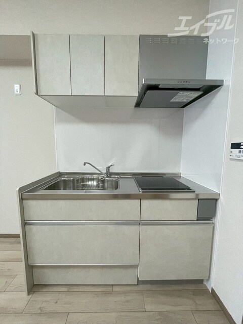 物件内観写真20　(IH２口コンロ付きキッチンになります。)