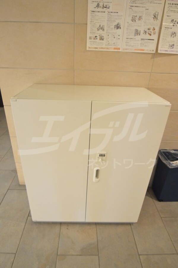 敷地内/建物