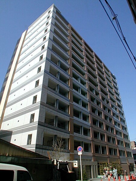 ポートヴィラ靭公園外観写真