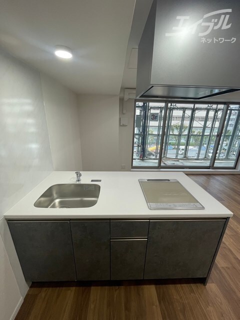 物件内観写真11　(IHコンロ2口！)