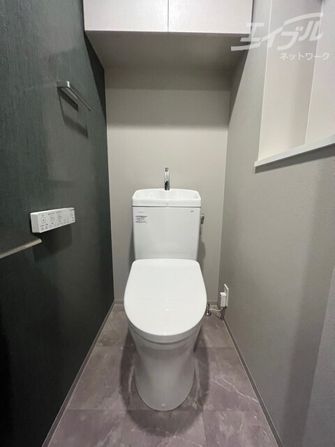 物件内観写真15　(トイレ清潔感あります)