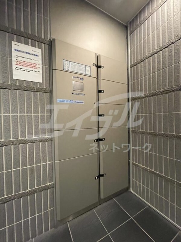 敷地内/建物