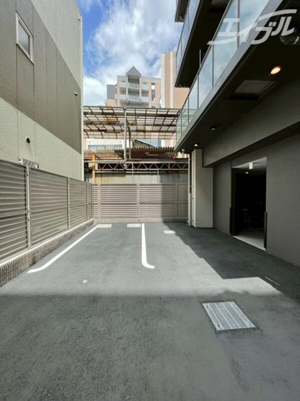 駐車場(駐車場完備です)