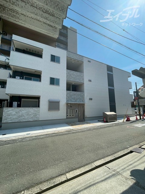 レネスト新深江A