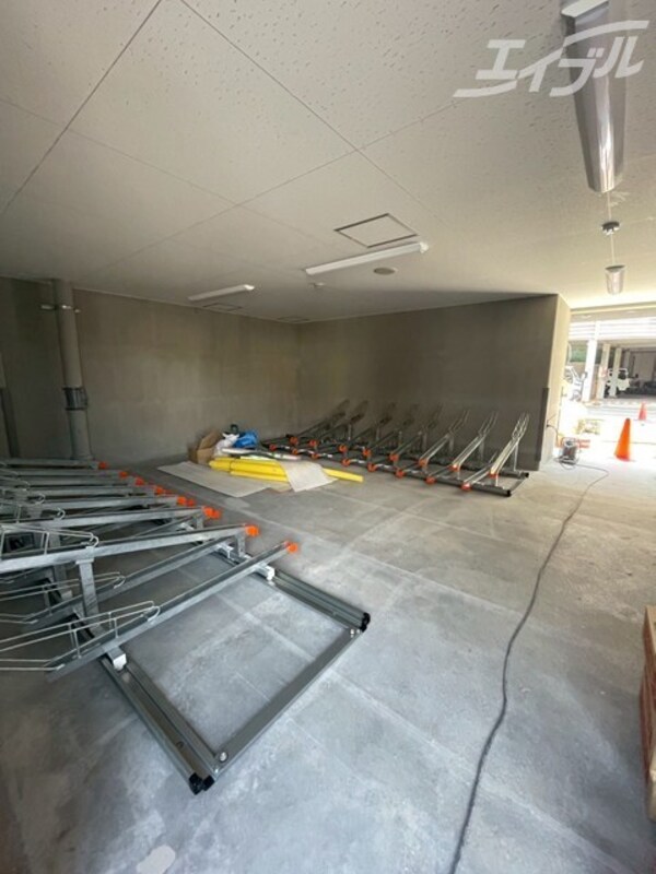 敷地内/建物