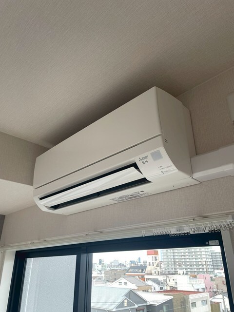 物件内観写真22　(窓からの日差しにより明るいです！)