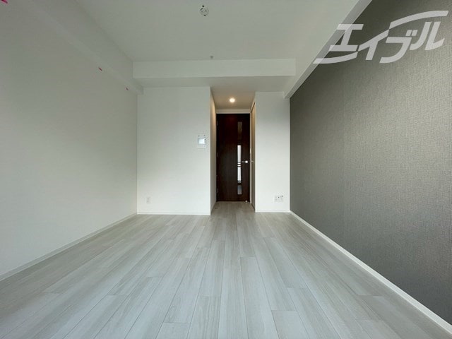 物件内観写真13　(洋室6.6帖で一人暮らしに最適！)