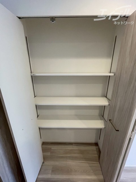 物件内観写真14　(便利な収納スペース★)