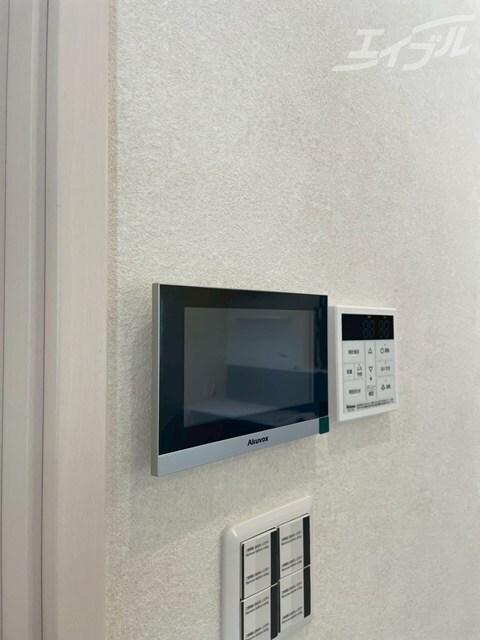 物件内観写真13　(モニター付きインターホンです)