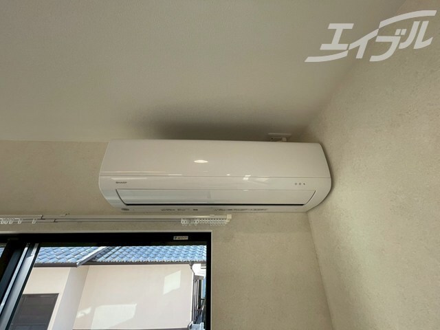 物件内観写真16　(エアコン完備です)