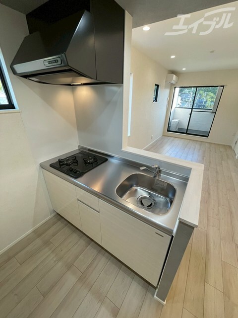 物件内観写真18　(２口ガスコンロ付きキッチンです)