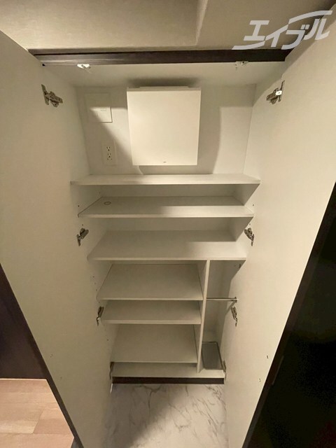 物件内観写真10　(シューズボックスです)