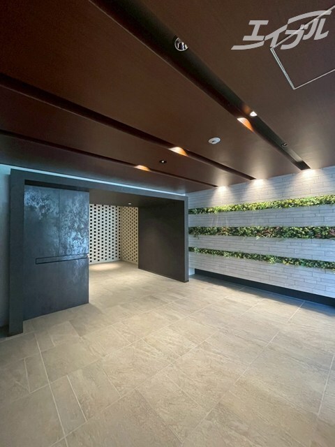 物件外観写真4　(ロビーです)