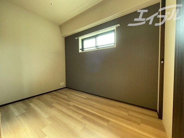 物件内観写真22　(洋室約3.9帖ございます)