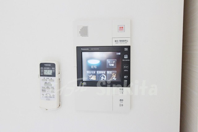 物件内観写真21　(モニター付きインターホン)