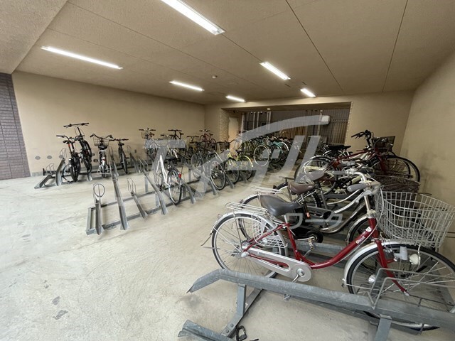 物件内観写真21　(その他共有部分)