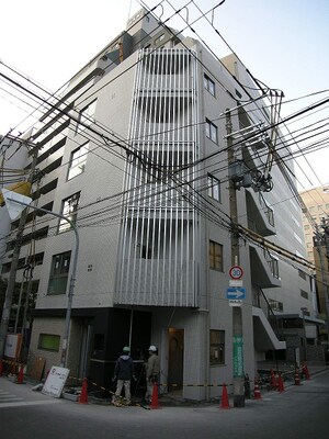 T's square南森町外観写真