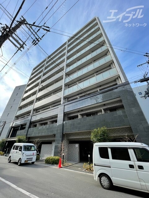 物件外観写真1　(きれいな外観です)