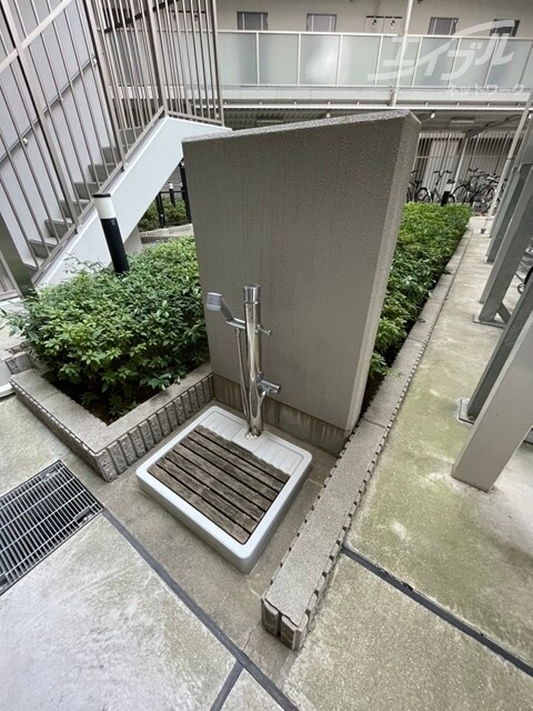 物件外観写真2　(ペットの足洗い場ございます)