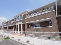 近鉄大阪線（近畿） 築山駅 2階建 築11年の外観写真