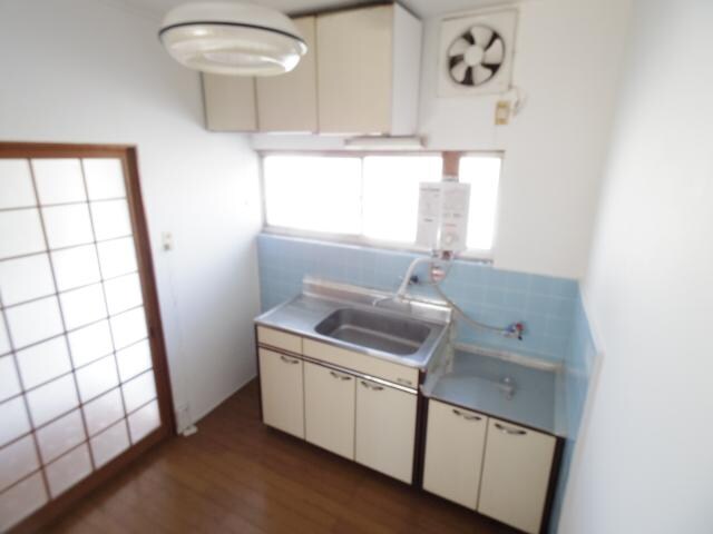 物件内観写真4　(同型モデル)