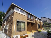 近鉄大阪線（近畿） 築山駅 2階建 築10年の外観写真