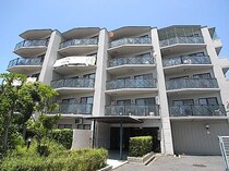 近鉄大阪線（近畿） 大和高田駅 2階建 築6年の外観写真