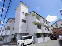 近鉄橿原線 畝傍御陵前駅 3階建 築36年の外観写真