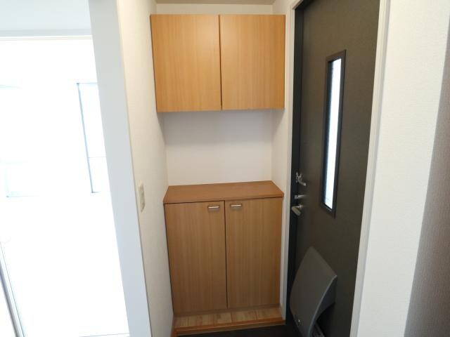 畝傍御陵前駅 徒歩5分 2階の玄関周り