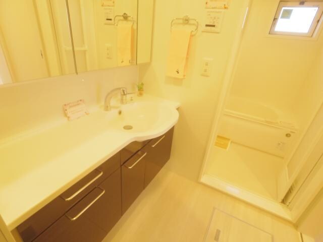 岡寺駅 徒歩1分 1階の洗面・脱衣所