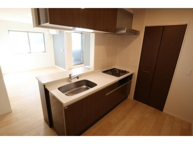 真菅駅 徒歩14分 2階のキッチン