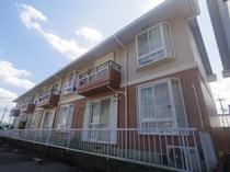 桜井線<万葉まほろば線> 三輪駅 2階建 築29年の外観写真