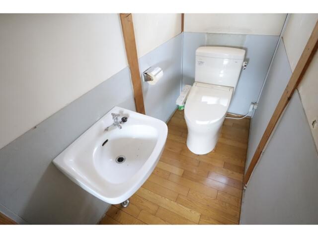 桜井駅 徒歩21分 2階のトイレ