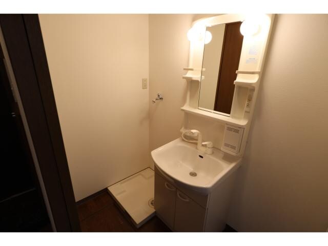 桜井駅 徒歩9分 1階の洗面・脱衣所