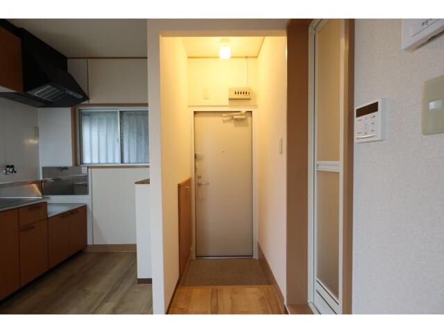 桜井駅 徒歩5分 3階の玄関周り